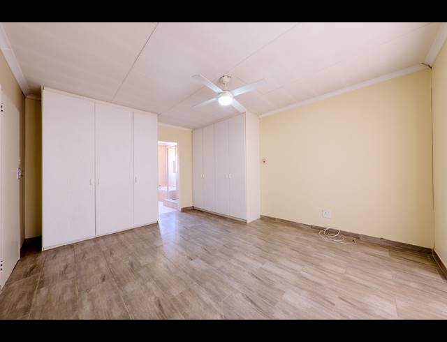 3 BEDROOM SIMPLEX SOLD IN KYALAMI HILLS